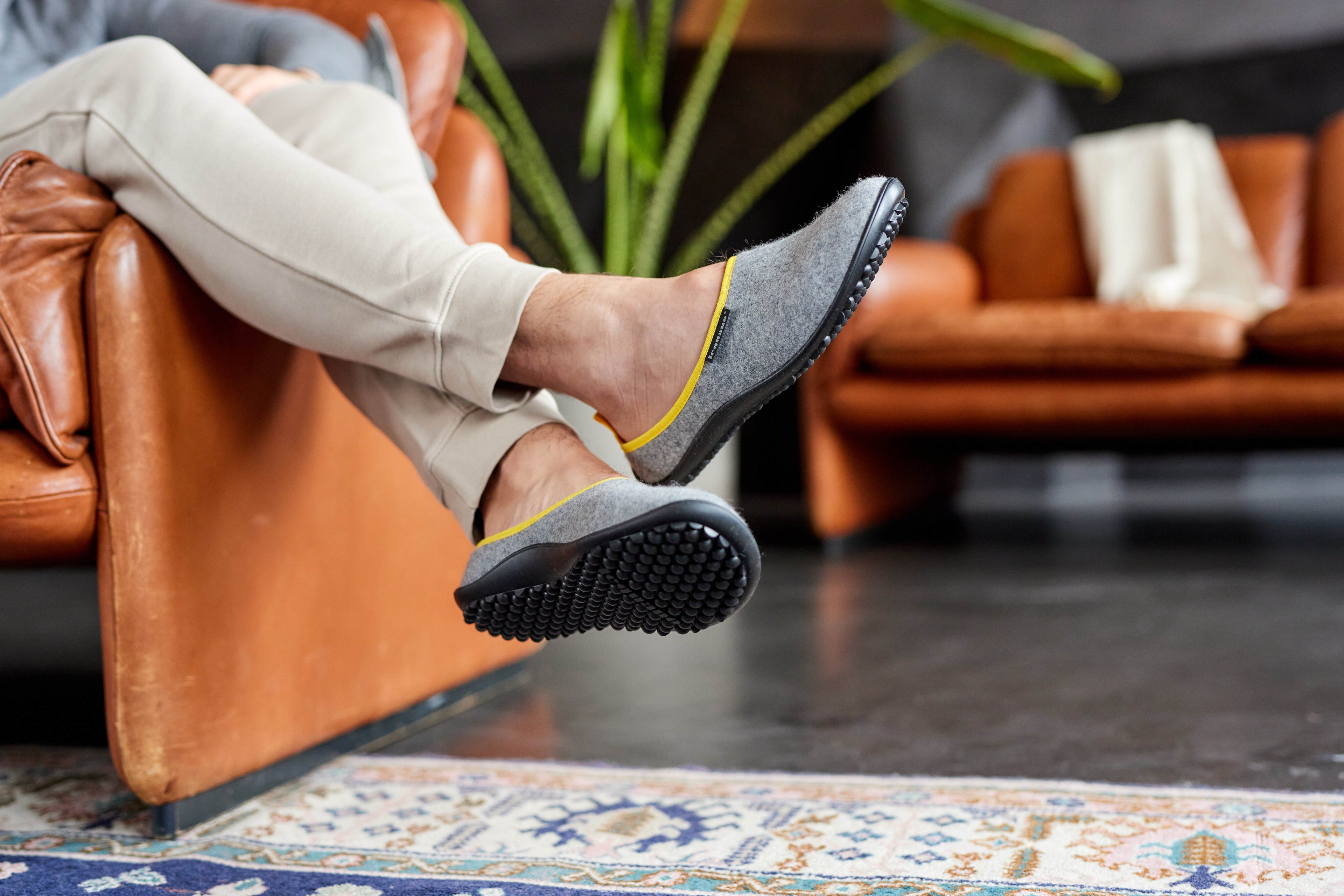 Acasa Slipper Yellow Trim