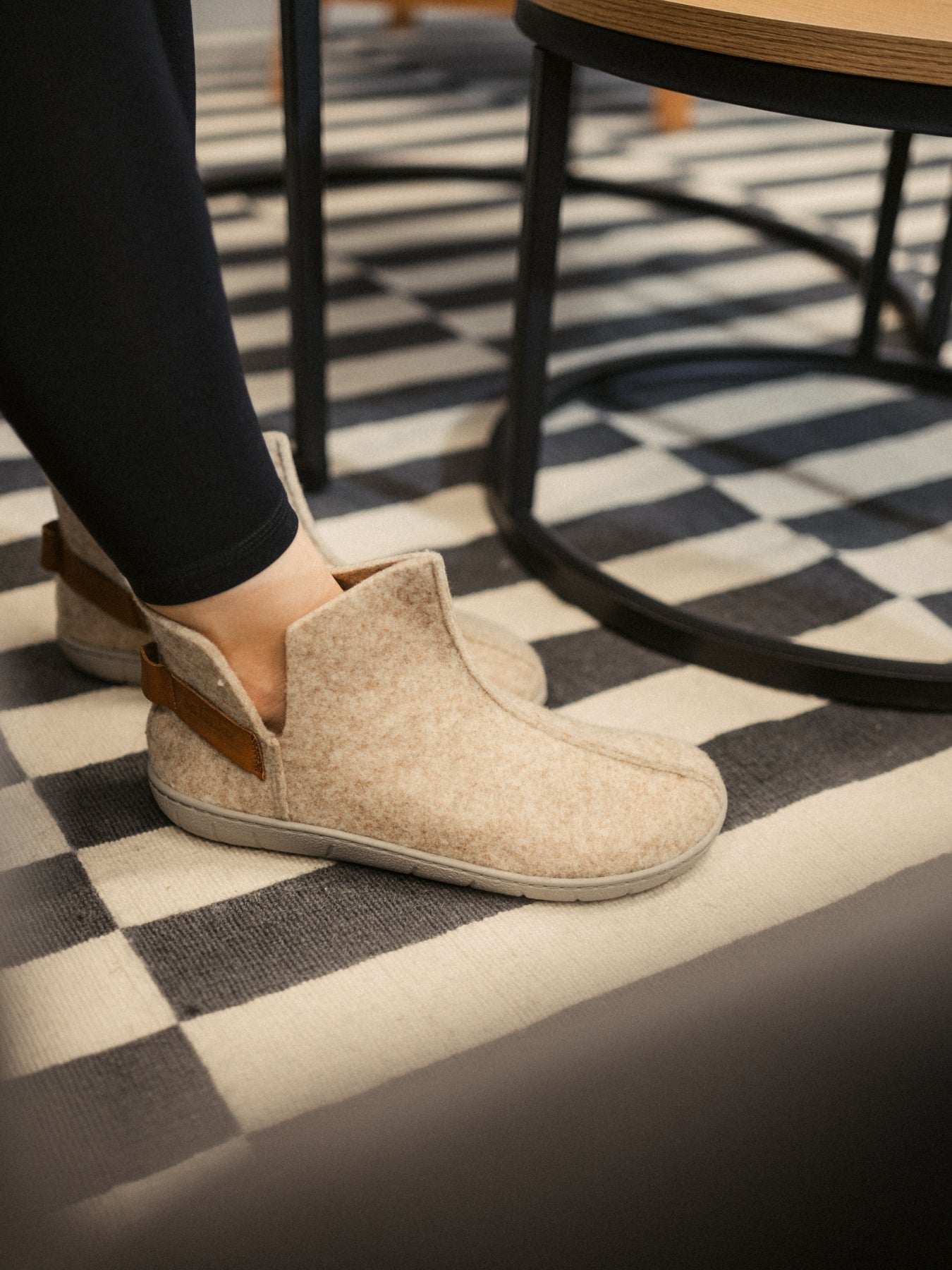 Barefoot slippers Be Lenka Chillax - Ankle-cut - Beige