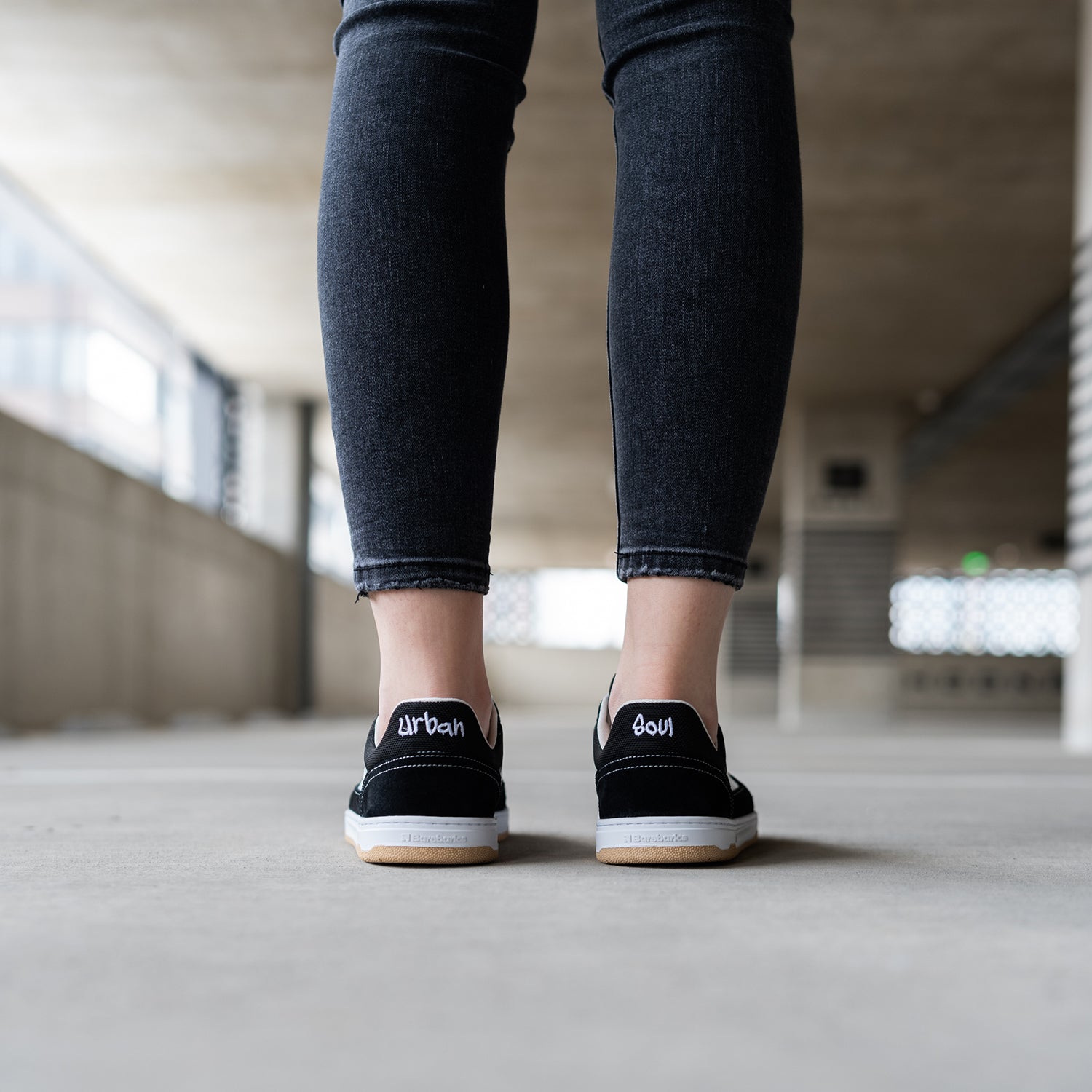 Barefoot Shoes Barebarics Legend - Black & White - Barefoot Shoe Store