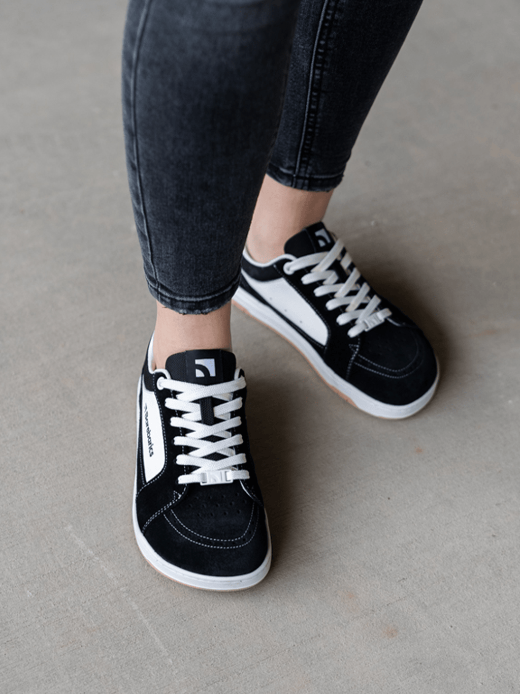 Barefoot Shoes Barebarics Legend - Black & White - Barefoot Shoe Store