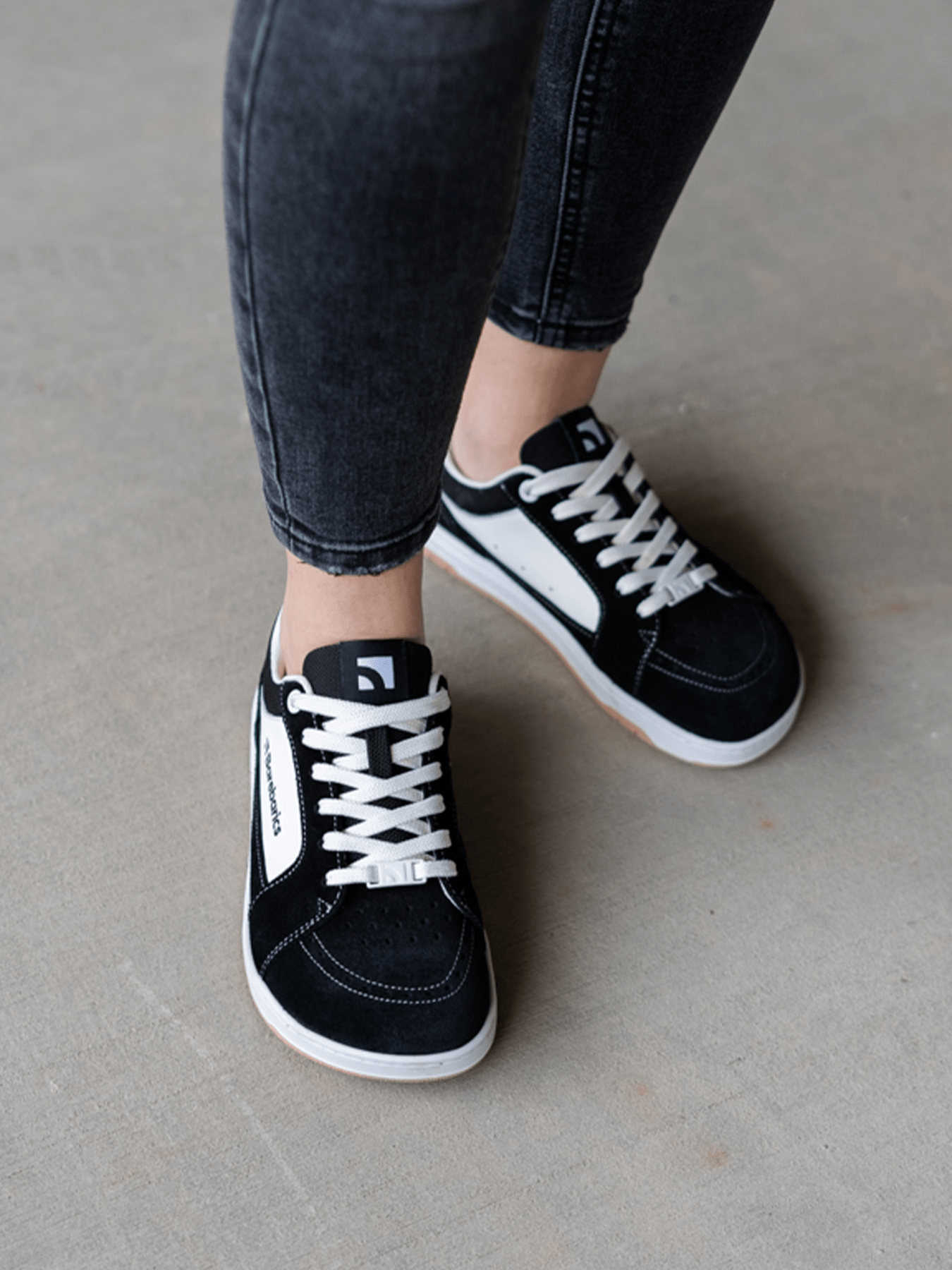 Barefoot Shoes Barebarics Legend - Black & White - Barefoot Shoe Store