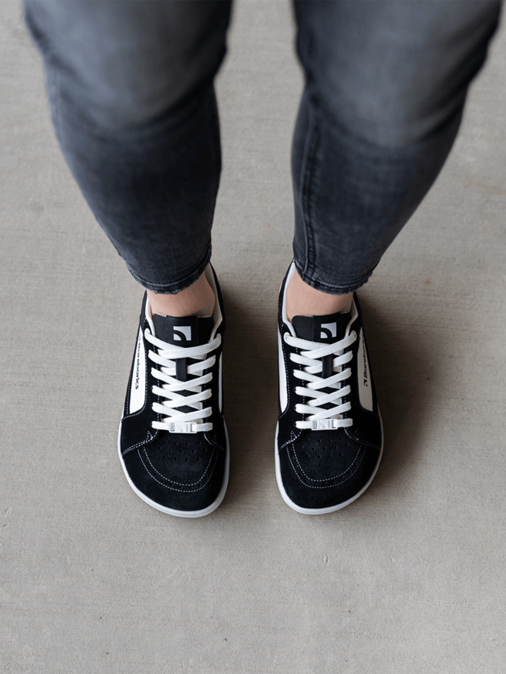 Barefoot Shoes Barebarics Legend - Black & White - Barefoot Shoe Store