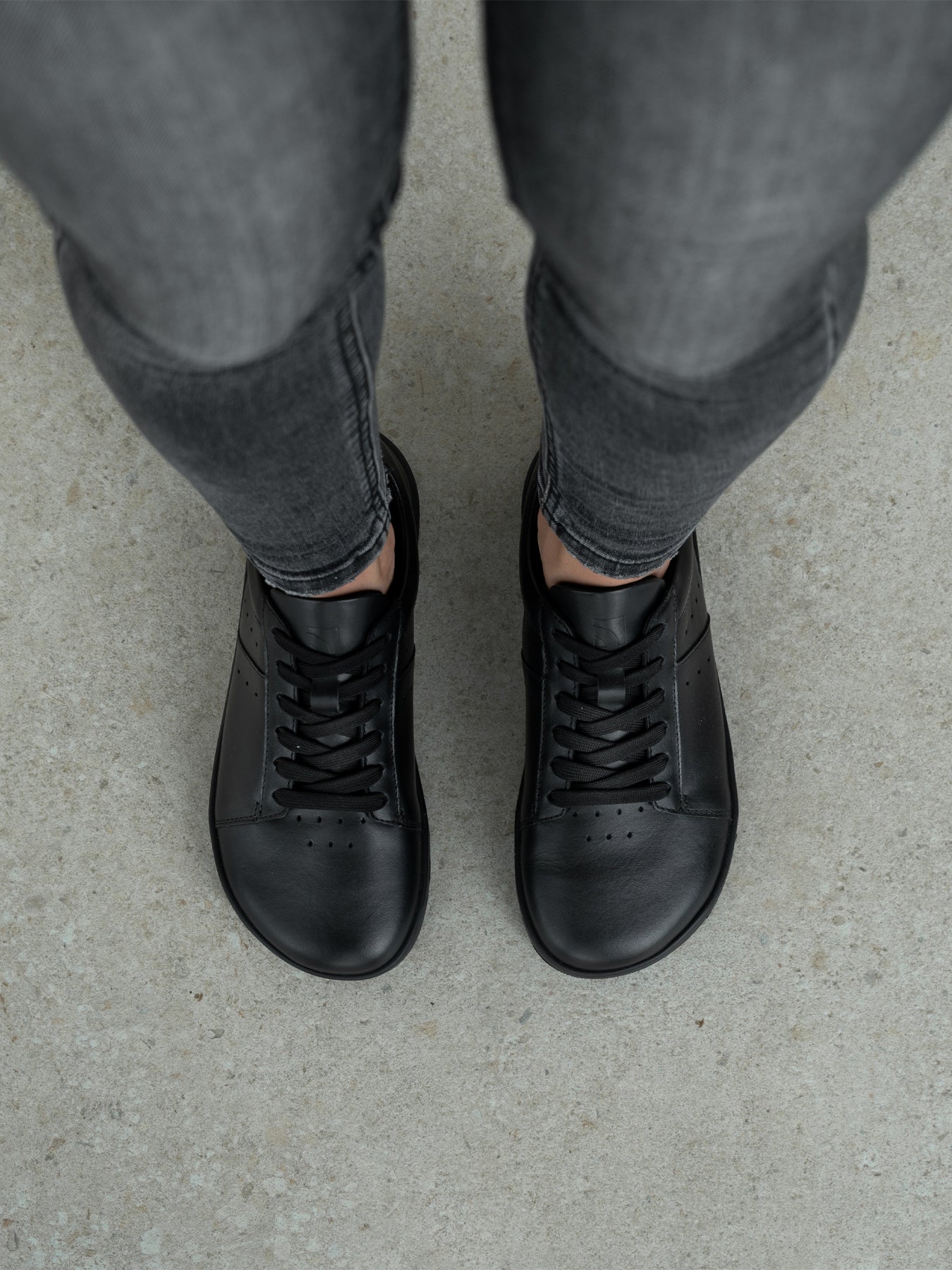 Barefoot Sneakers Barebarics Enigma - All Black - Barefoot Shoe Store