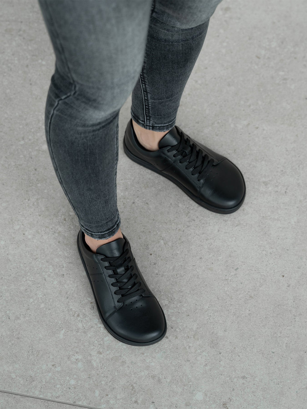 Barefoot Sneakers Barebarics Enigma - All Black - Barefoot Shoe Store