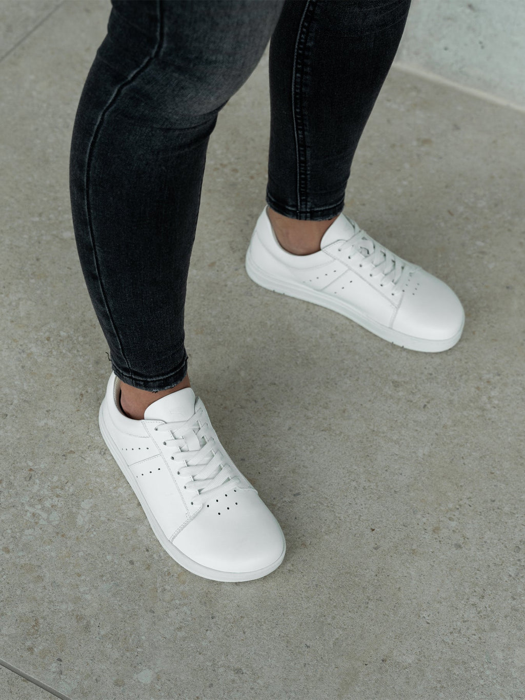 Barefoot Sneakers Barebarics Enigma - All White - Barefoot Shoe Store