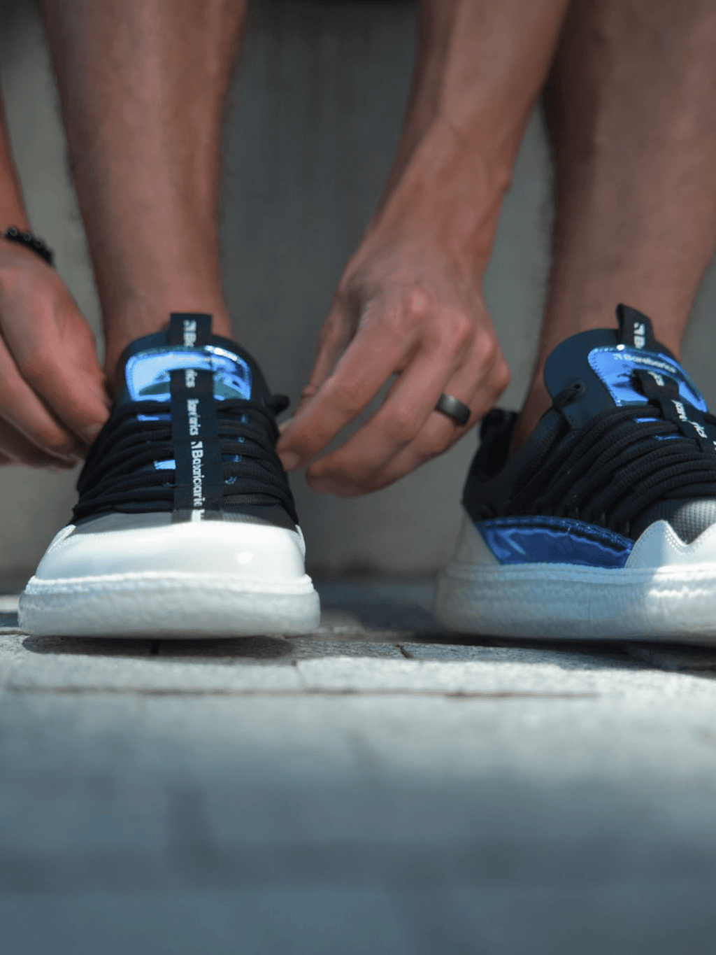 Barefoot Sneakers Barebarics Futura - Iridescent Black - Barefoot Shoe Store