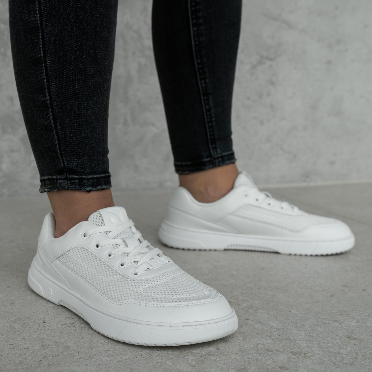 Barefoot Sneakers Barebarics Vaporo - All White - Barefoot Shoe Store