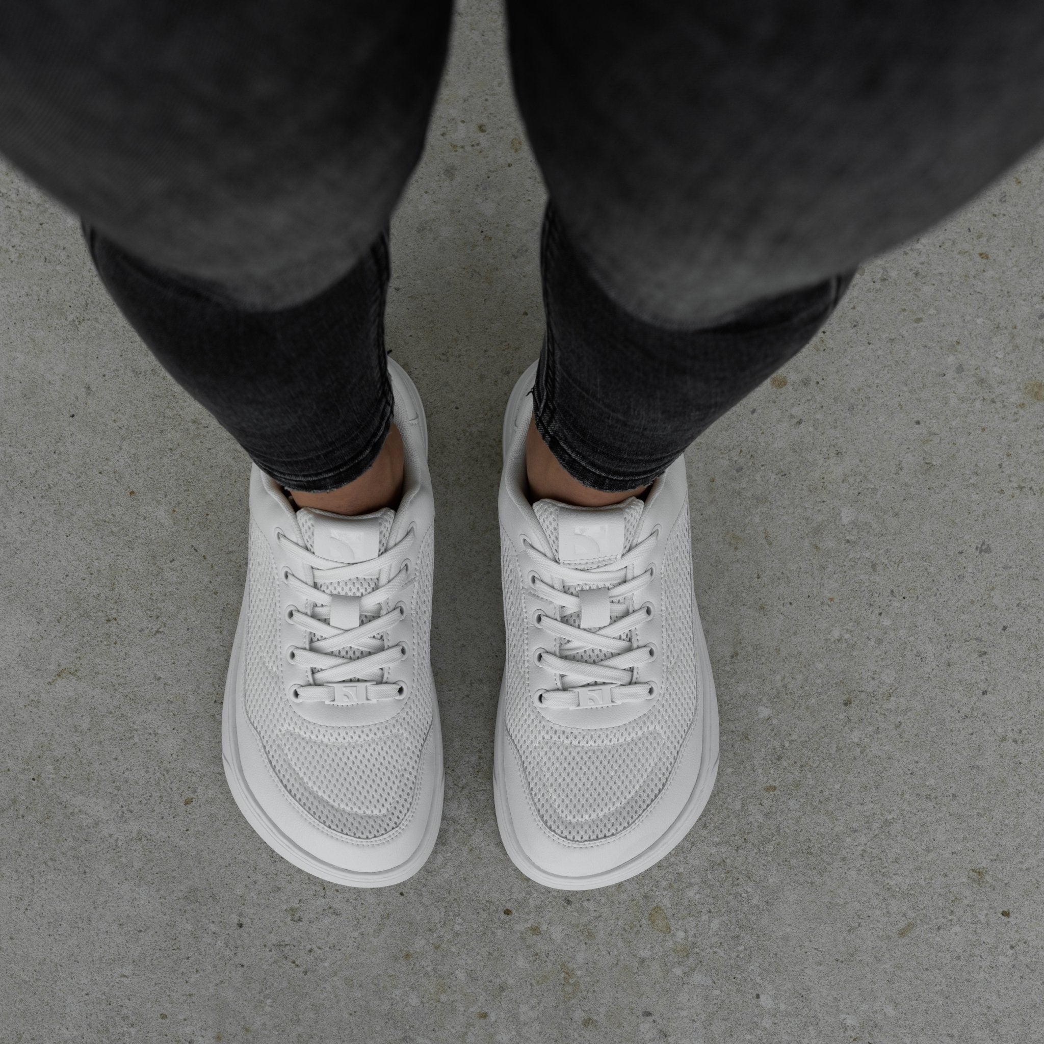 Barefoot Sneakers Barebarics Vaporo - All White - Barefoot Shoe Store