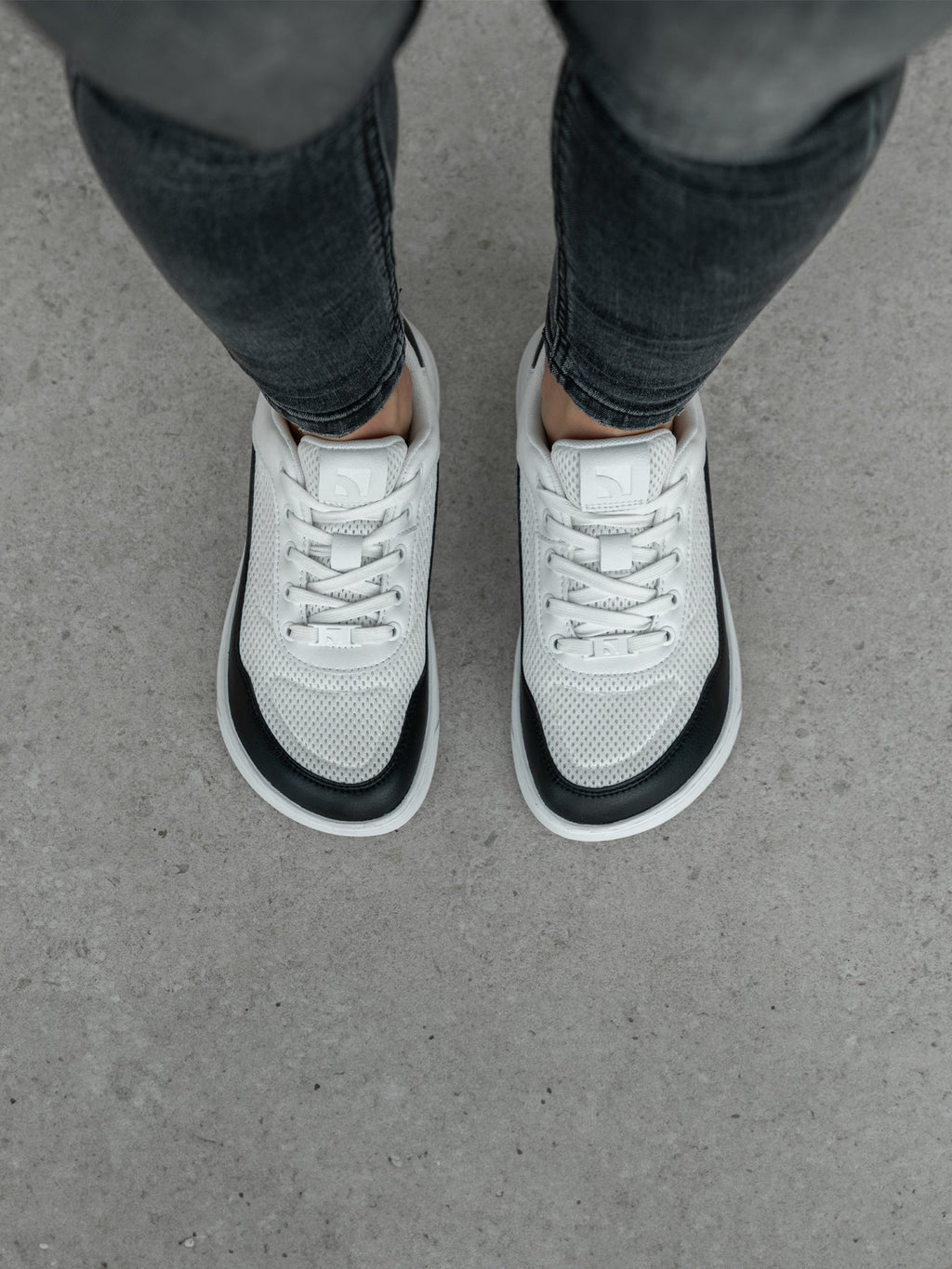 Barefoot Sneakers Barebarics Vaporo - White & Black - Barefoot Shoe Store