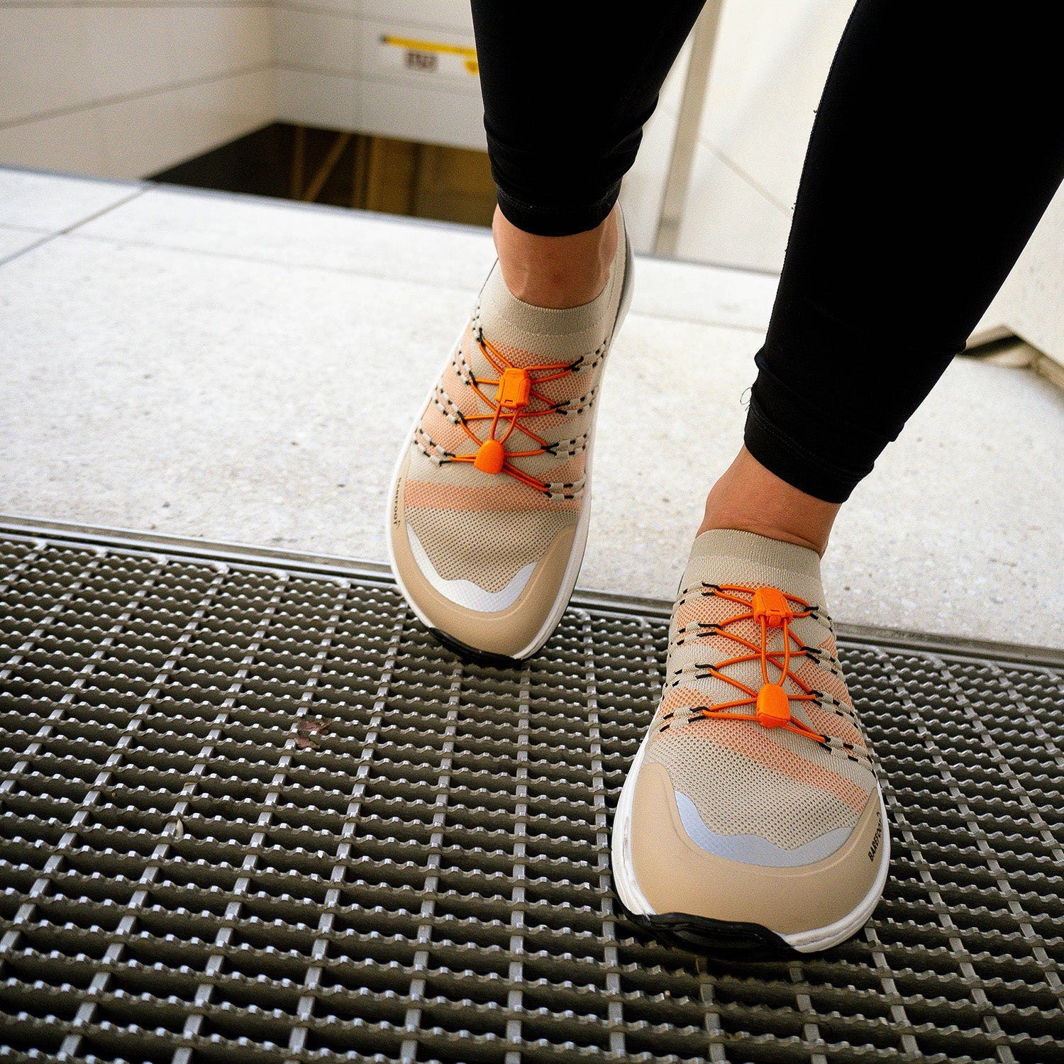 Barefoot Sneakers Barebarics Voyager - Beige & White - Barefoot Shoe Store