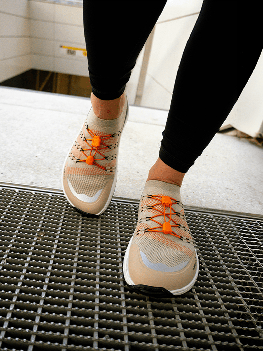 Barefoot Sneakers Barebarics Voyager - Beige & White - Barefoot Shoe Store