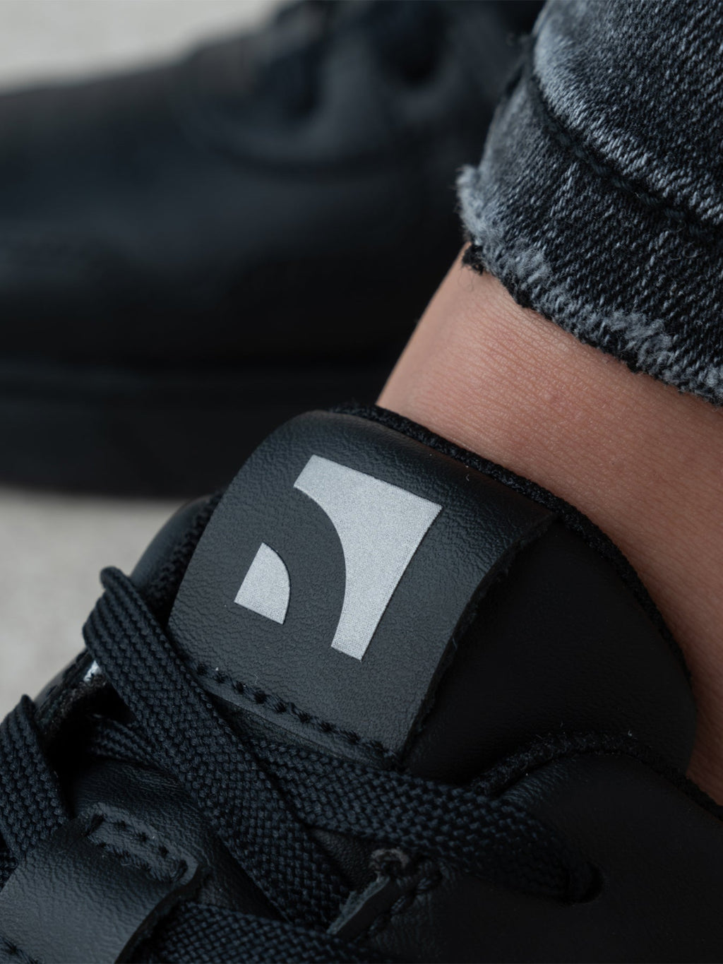 Barefoot Sneakers Barebarics Zing - All Black - Barefoot Shoe Store