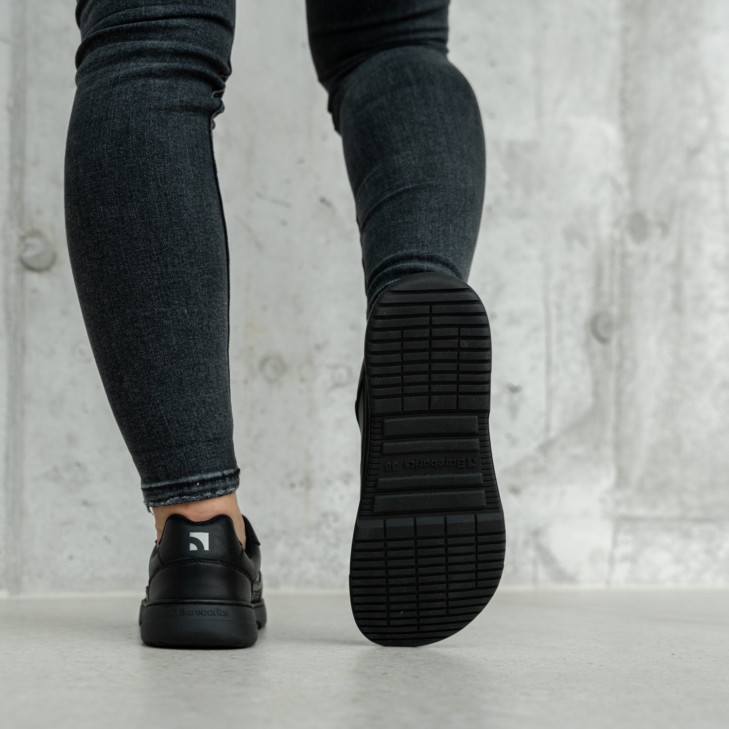 Barefoot Sneakers Barebarics Zing - All Black - Barefoot Shoe Store