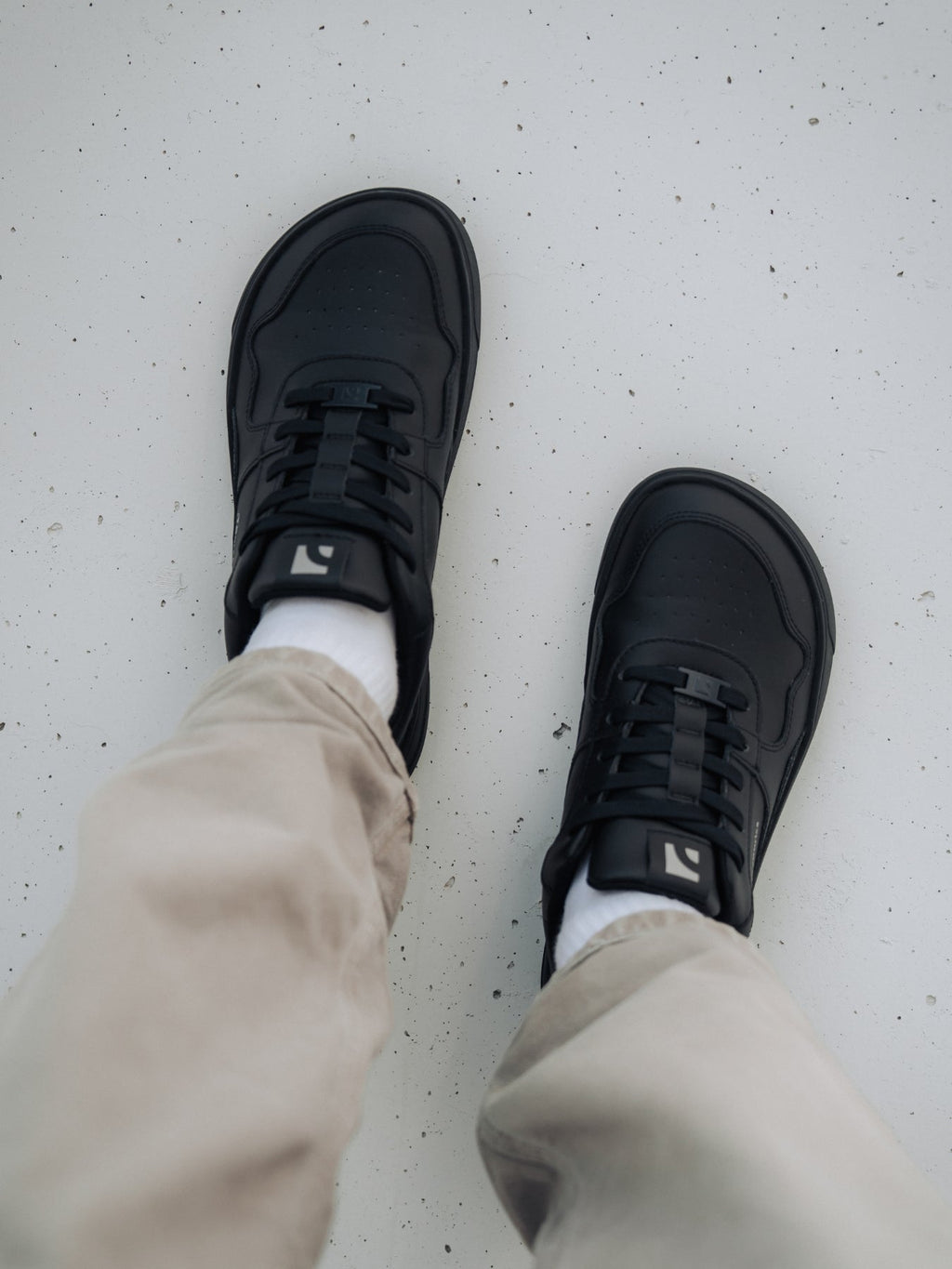 Barefoot Sneakers Barebarics Zing - All Black - Barefoot Shoe Store