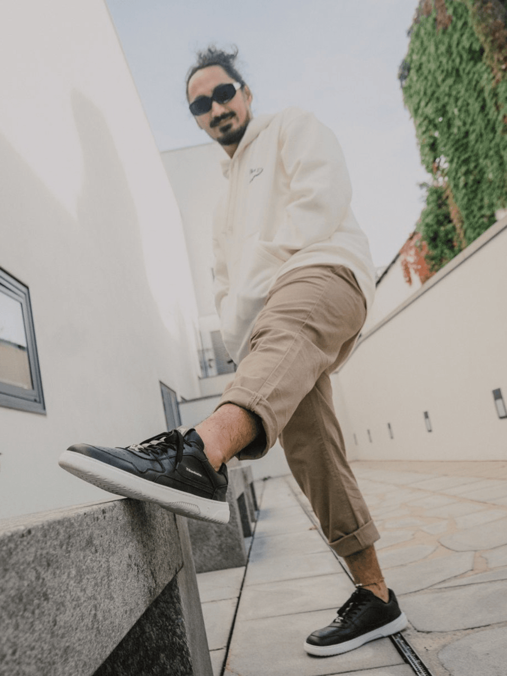 Barefoot Sneakers Barebarics Zing - Black & White - Leather - Barefoot Shoe Store