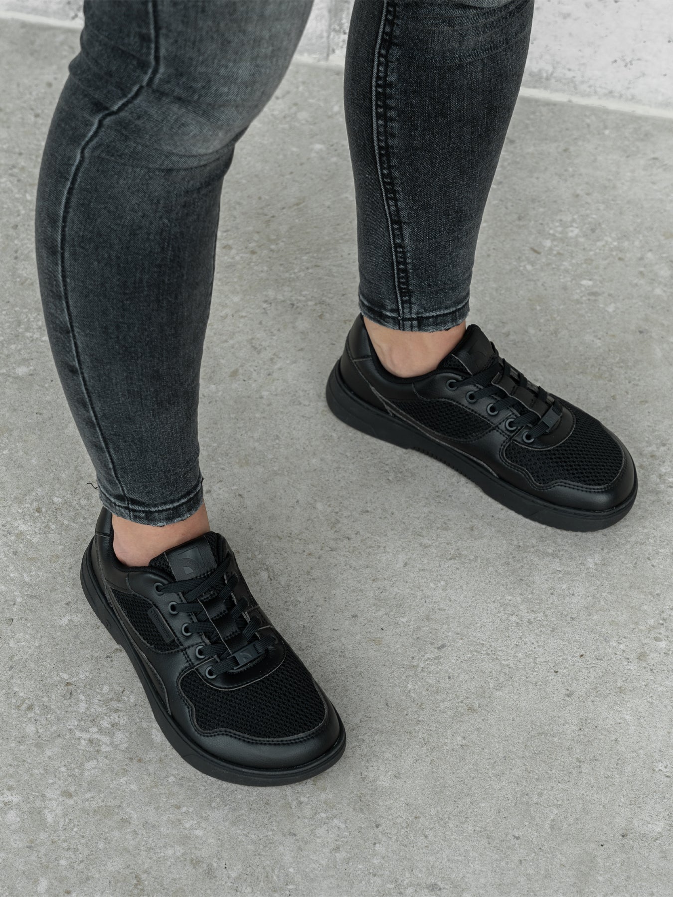 Barefoot Sneakers Barebarics Zing - Fresh - All Black - Barefoot Shoe Store