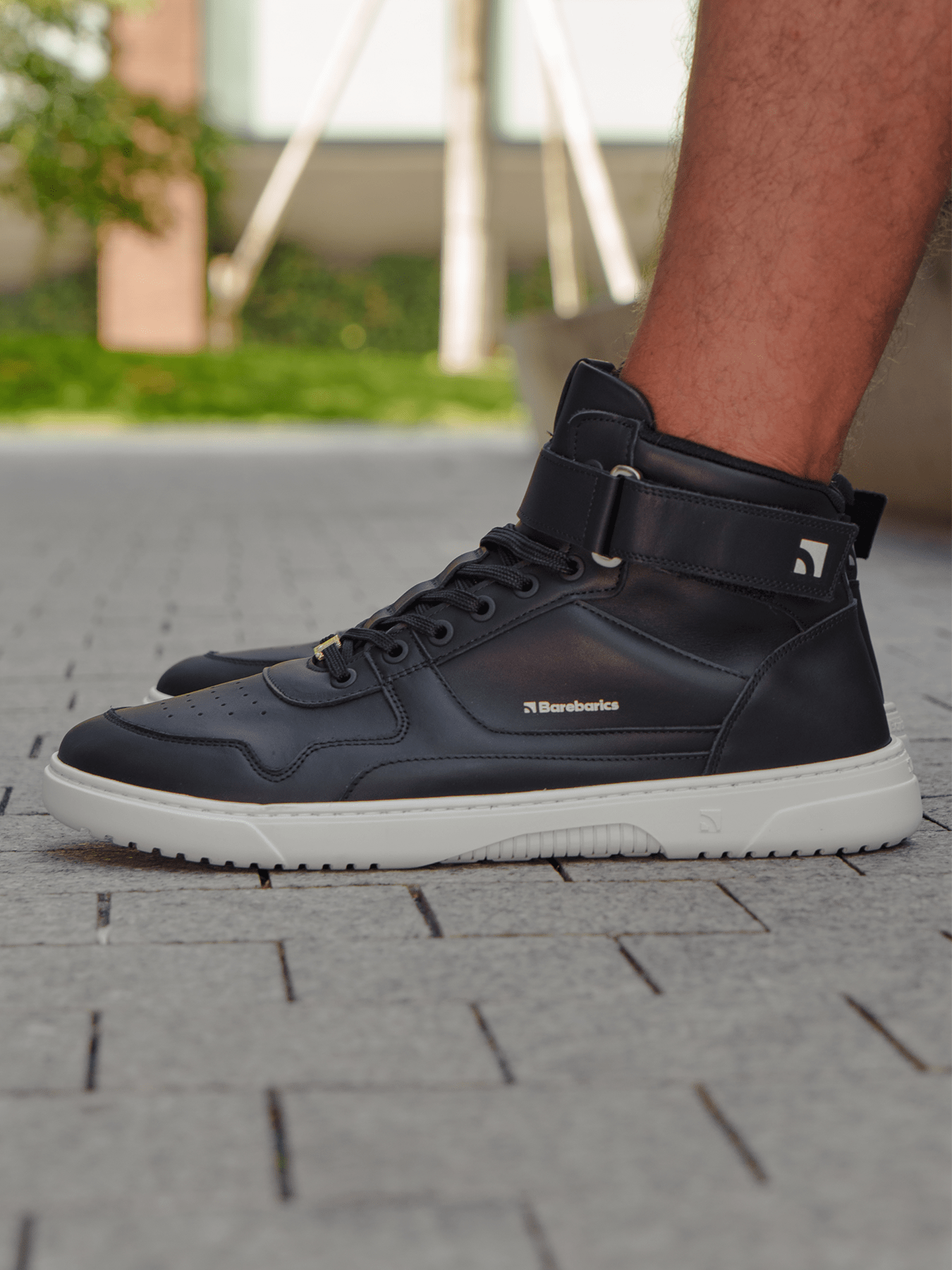 Barefoot Sneakers Barebarics Zing - High Top - Black & White - Leather - Barefoot Shoe Store