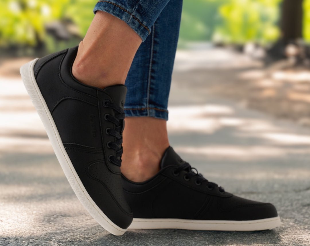 Barefoot Sneakers - Be Lenka Echo - Black & White - Barefoot Shoe Store