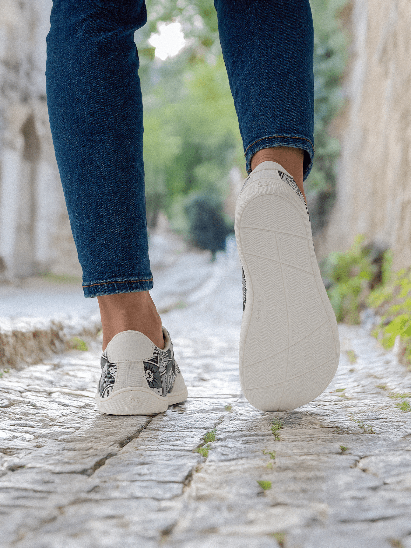 Barefoot Sneakers Be Lenka Rebound - Comics Black & White - Barefoot Shoe Store