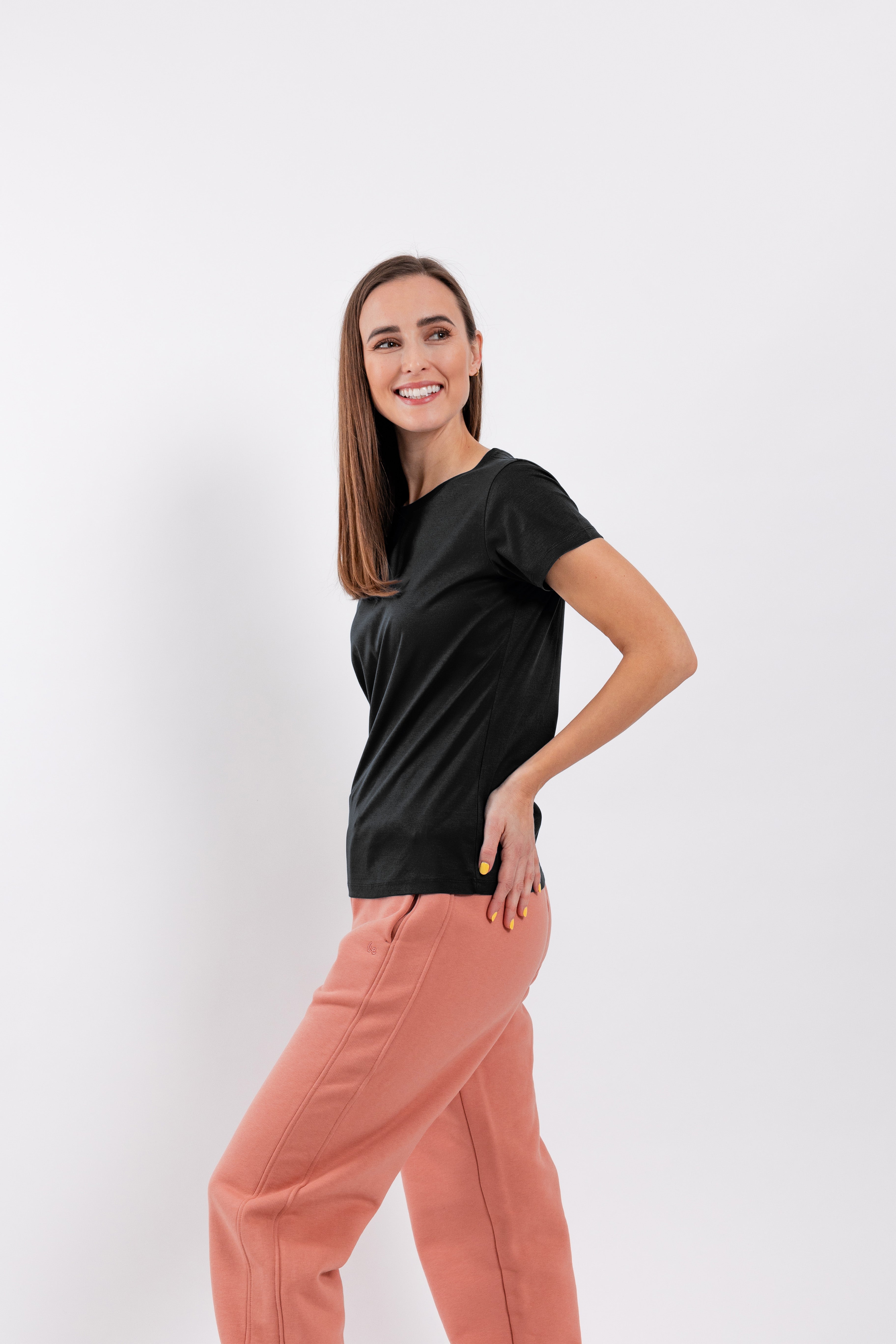 Women's Round Neck t-shirt Be Lenka Essentials - Jet Black