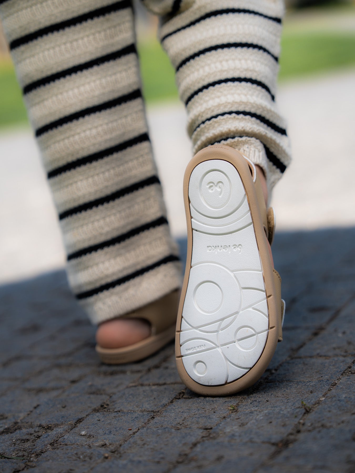 Kids' barefoot sandals Be Lenka Miami Junior - Light Brown