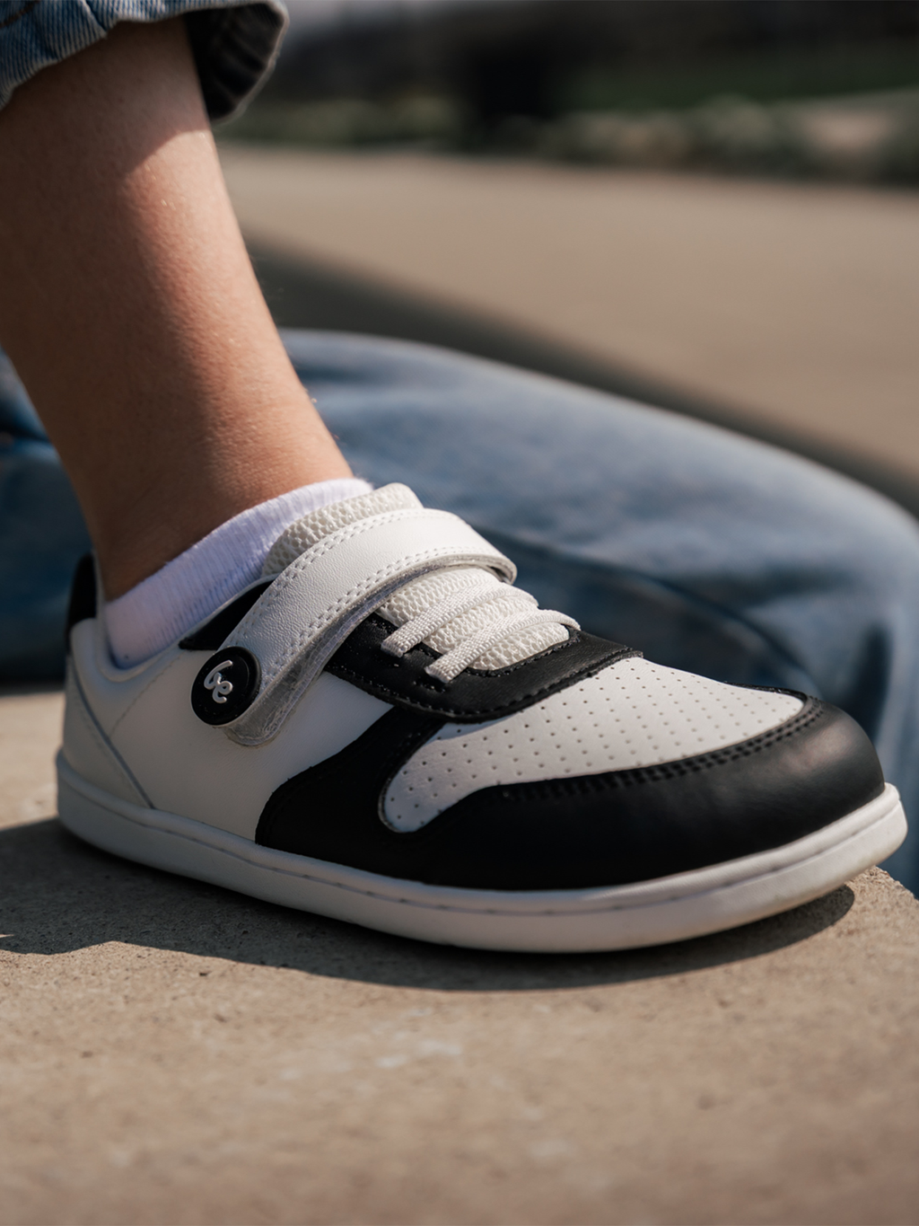 Kids barefoot sneakers Be Lenka Scoot Kids - White & Black