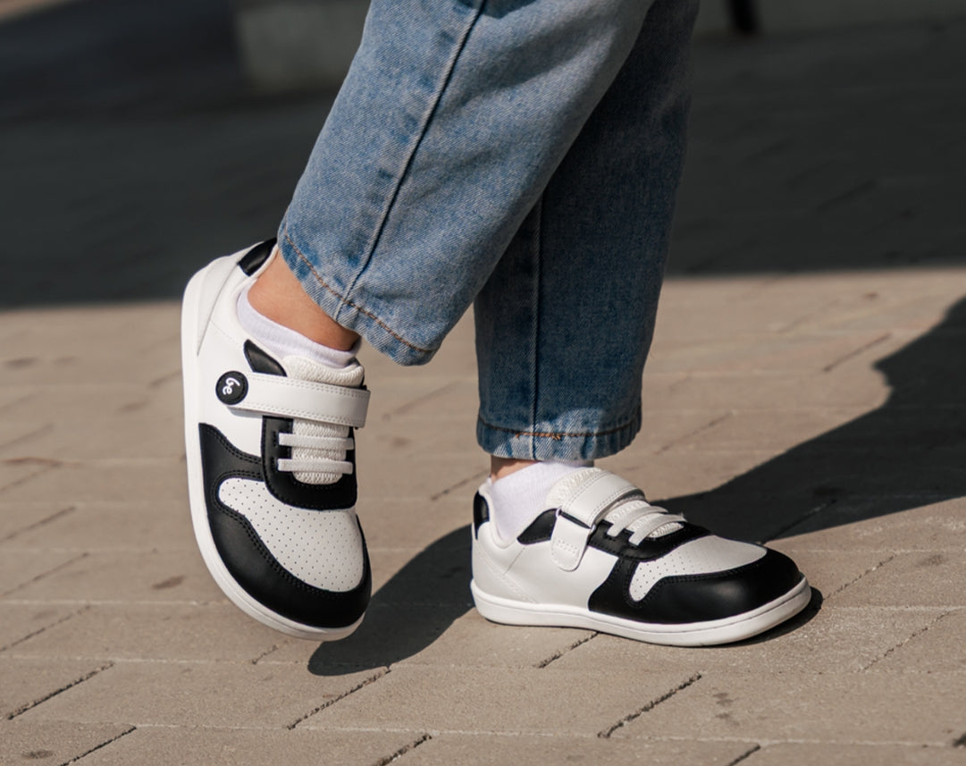 Kids barefoot sneakers Be Lenka Scoot Kids - White & Black