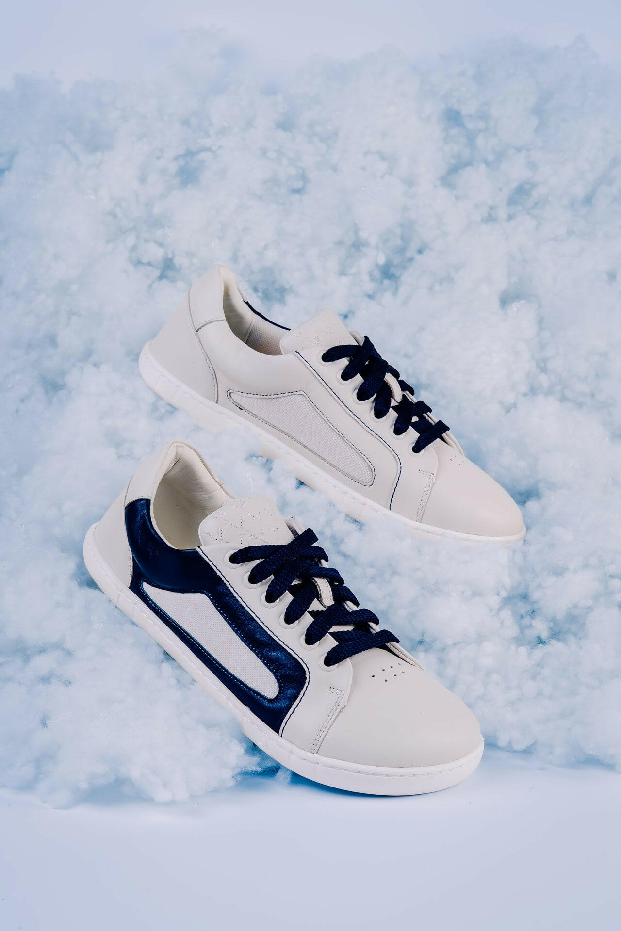 Antal Aire Navy.