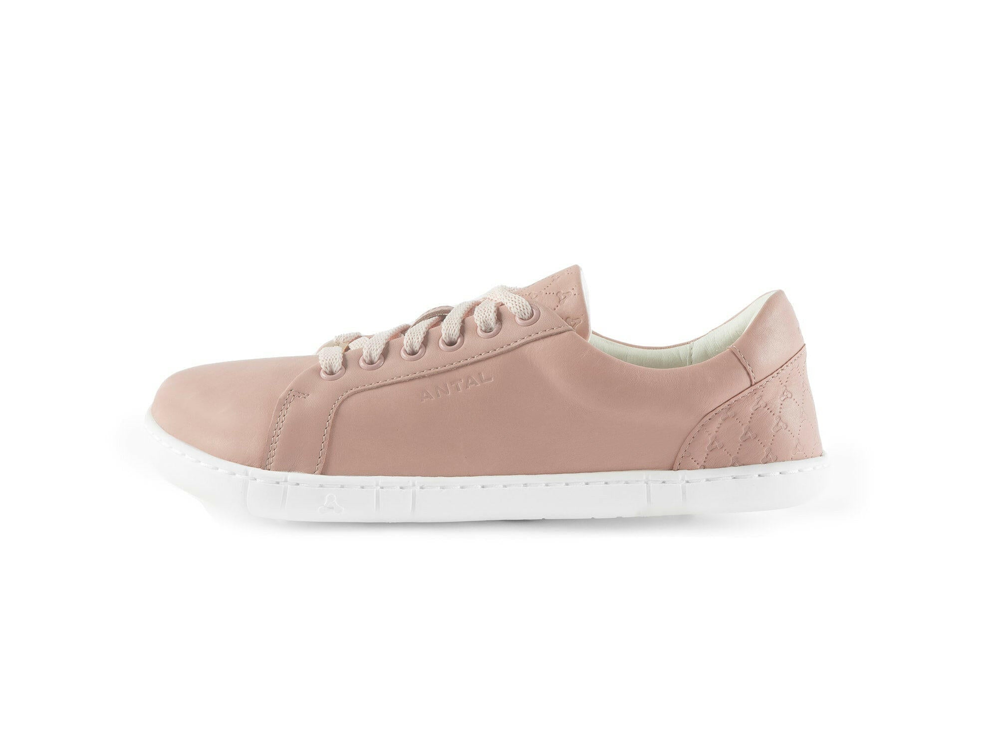 Antal Amanda Peach.