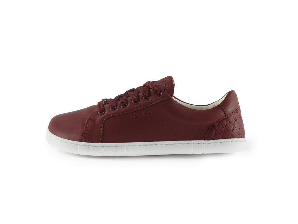 Antal Amanda Wine Red.