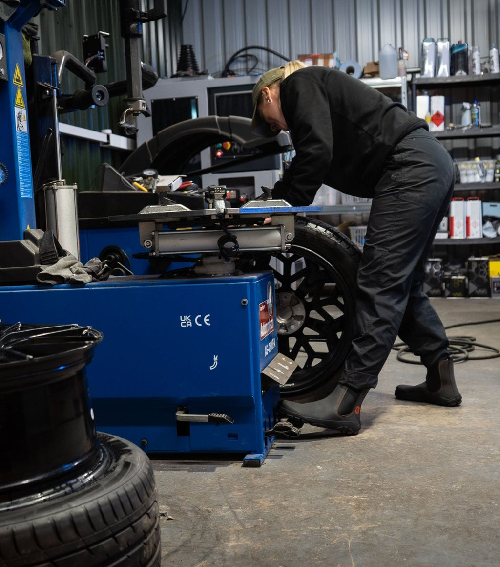 Sneaky Ninjas | Barefoot Safety Chelsea Boots in Black - Barefoot Shoe Store