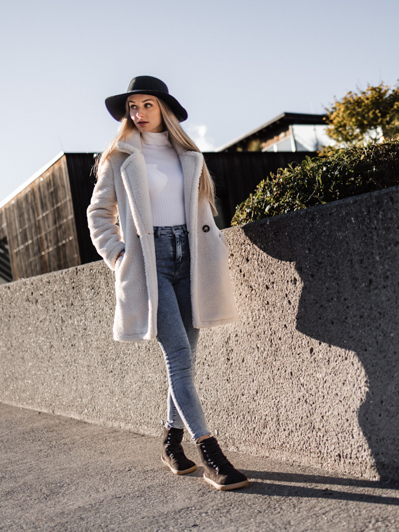 WINTER 3.0: matt black size eu 38